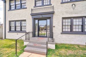 featured image of 324 Nw 24th St
