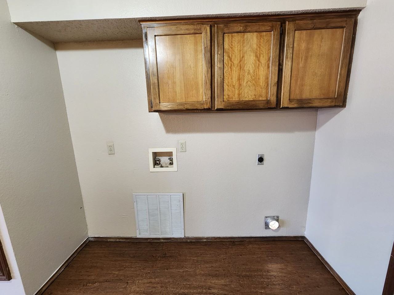 3211 3211 Eastridge Dr. - 3211 Eastridge Drive - Photo 7 of 15