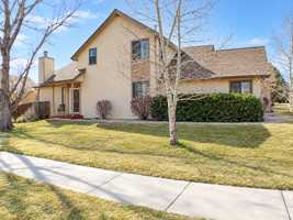 featured image of 4846 Macintosh Pl