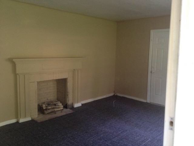 42 Engineer Dr - Photo 4 of 12