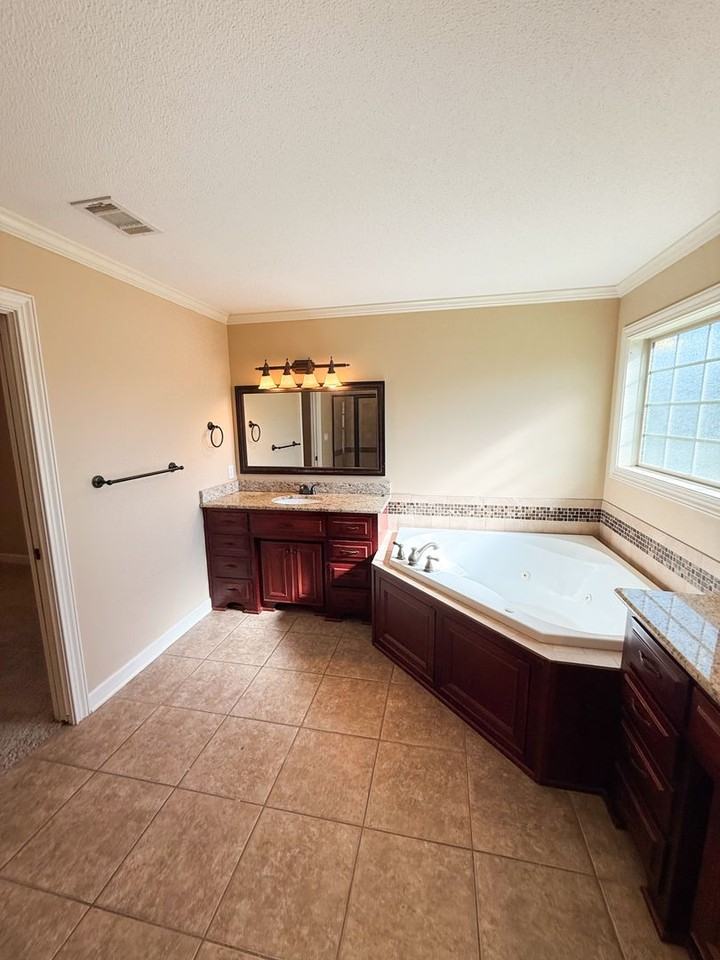 4214 Whithorn Way - Photo 7 of 18
