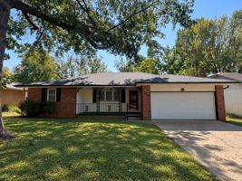 featured image of 728 E Cambridge St