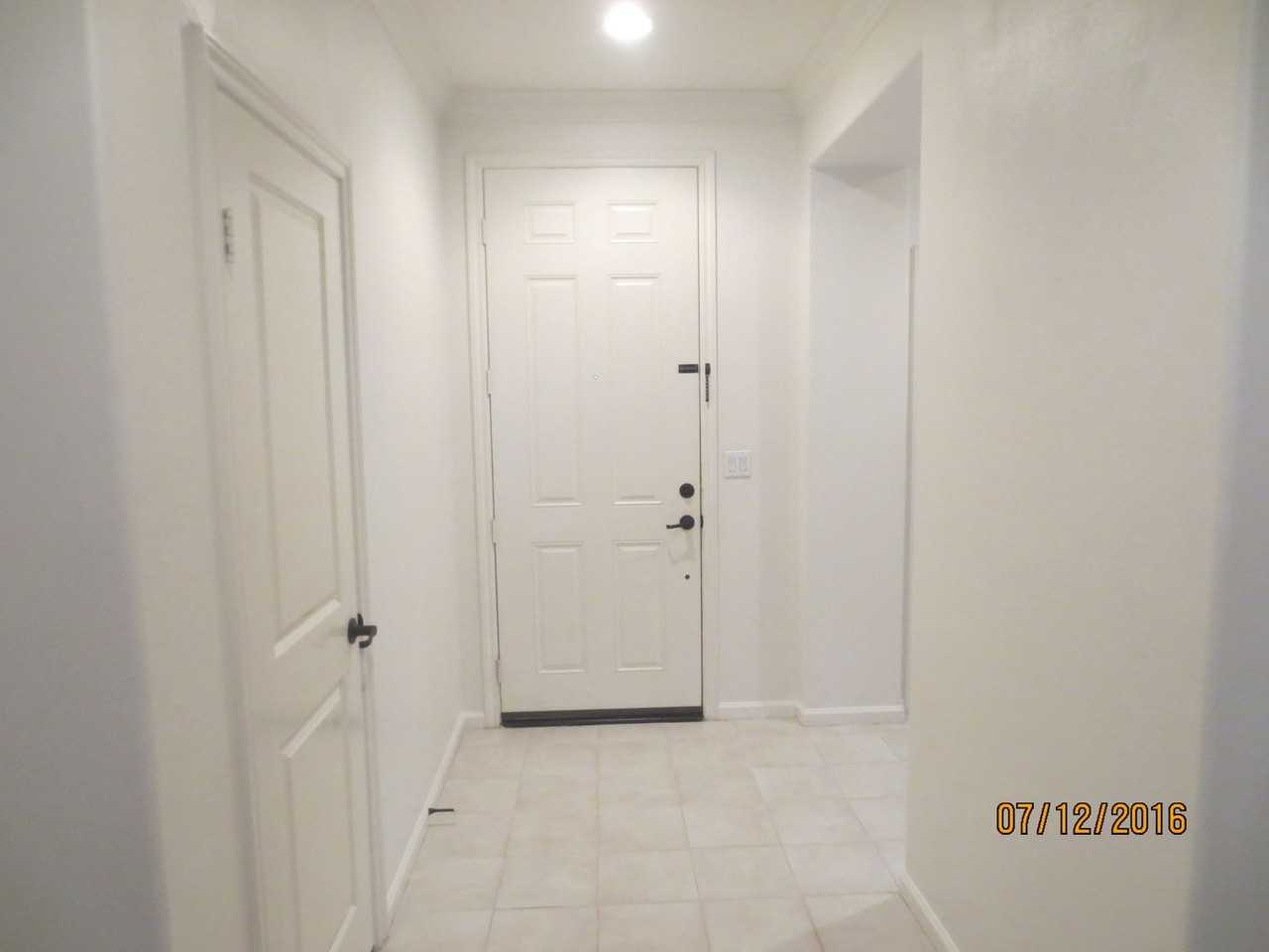 2407 Elliott St - Photo 6 of 15