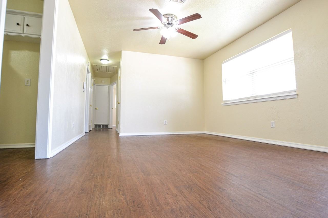 3137 Sw 65th Pl - Photo 3 of 26