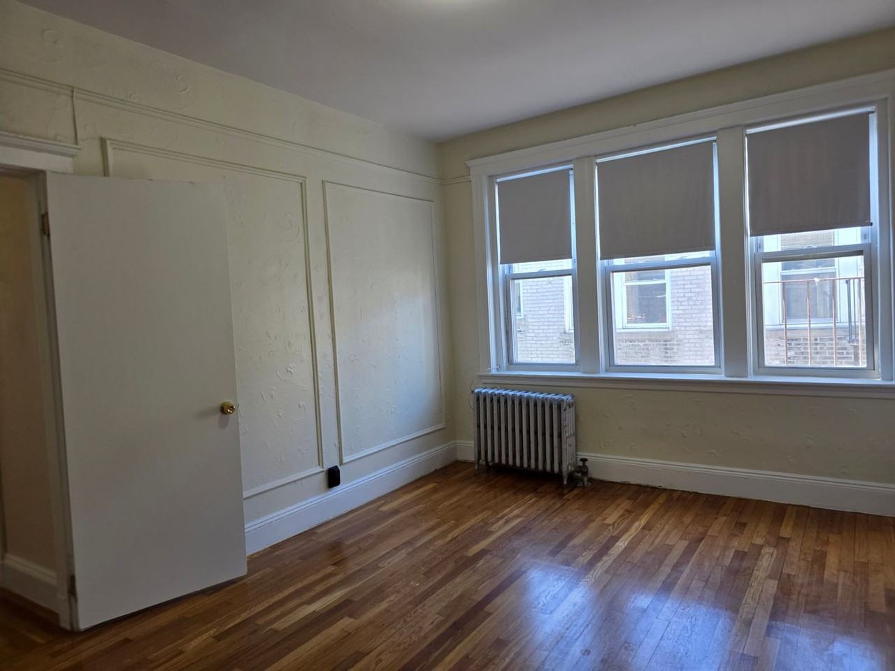 62 Chiswick Rd - Photo 2 of 30
