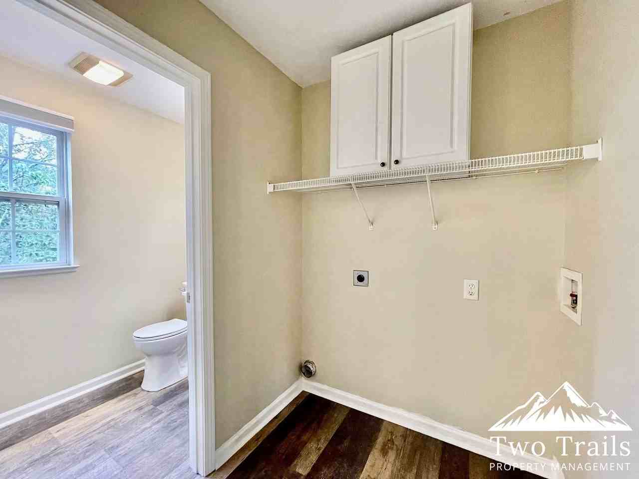 257 Wiltshire Cir - Photo 6 of 15