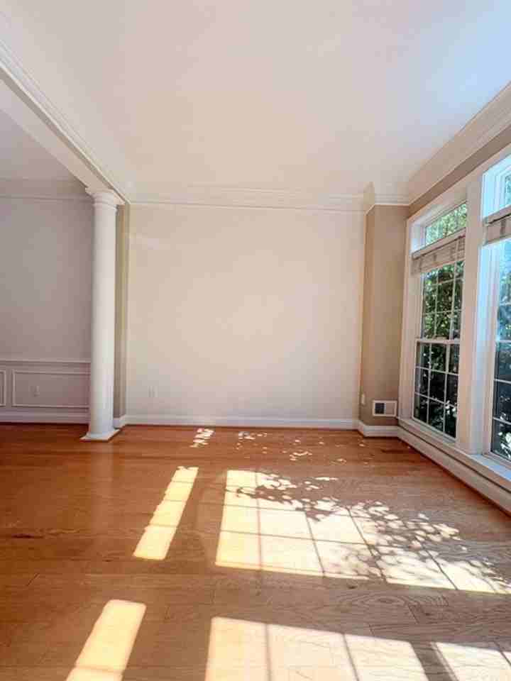 1115 Havencrest St - Photo 4 of 36