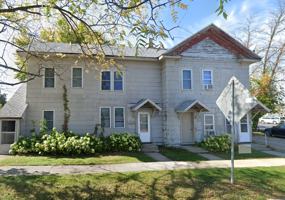 featured image of 215 Wisconsin St