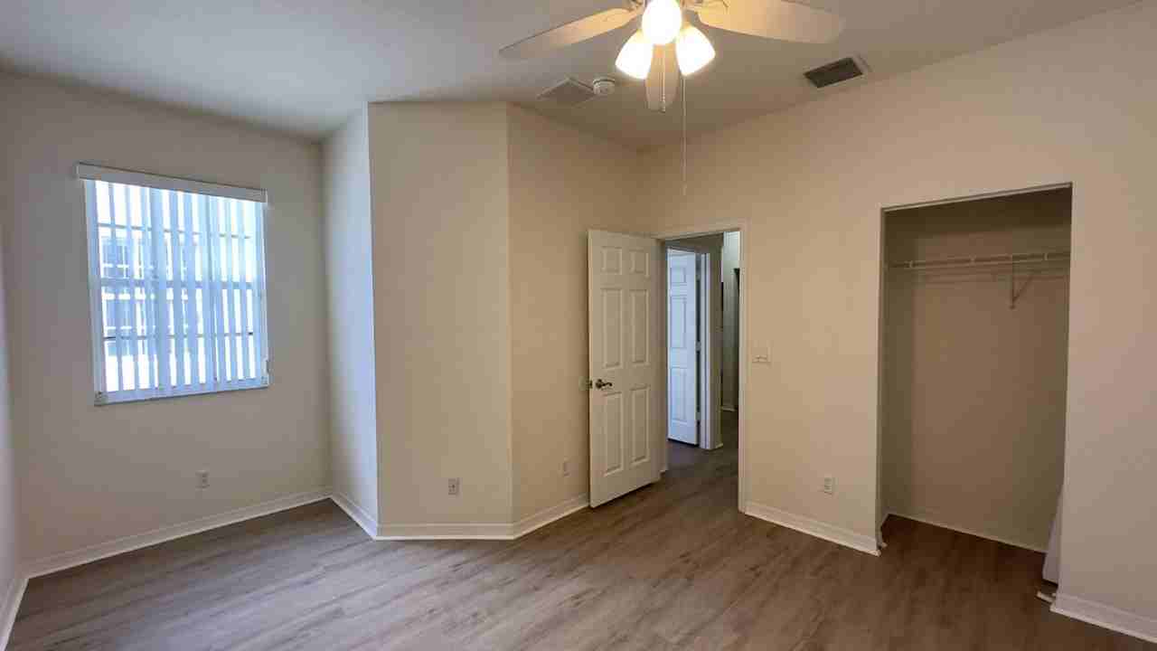 3042 Grandiflora Dr - Photo 6 of 36