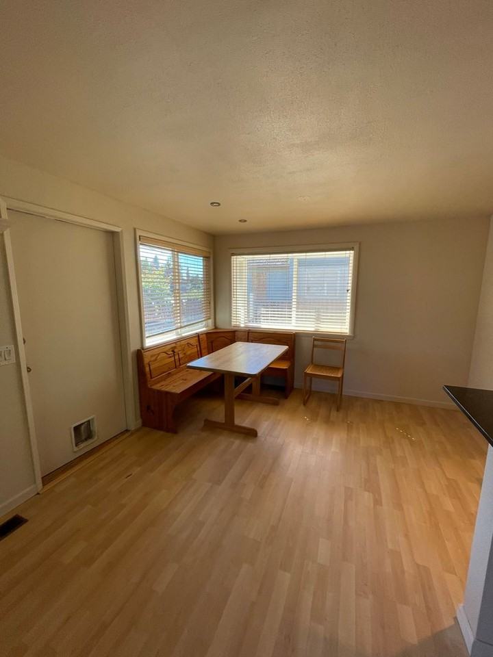5409 80th St Ne - Photo 7 of 14