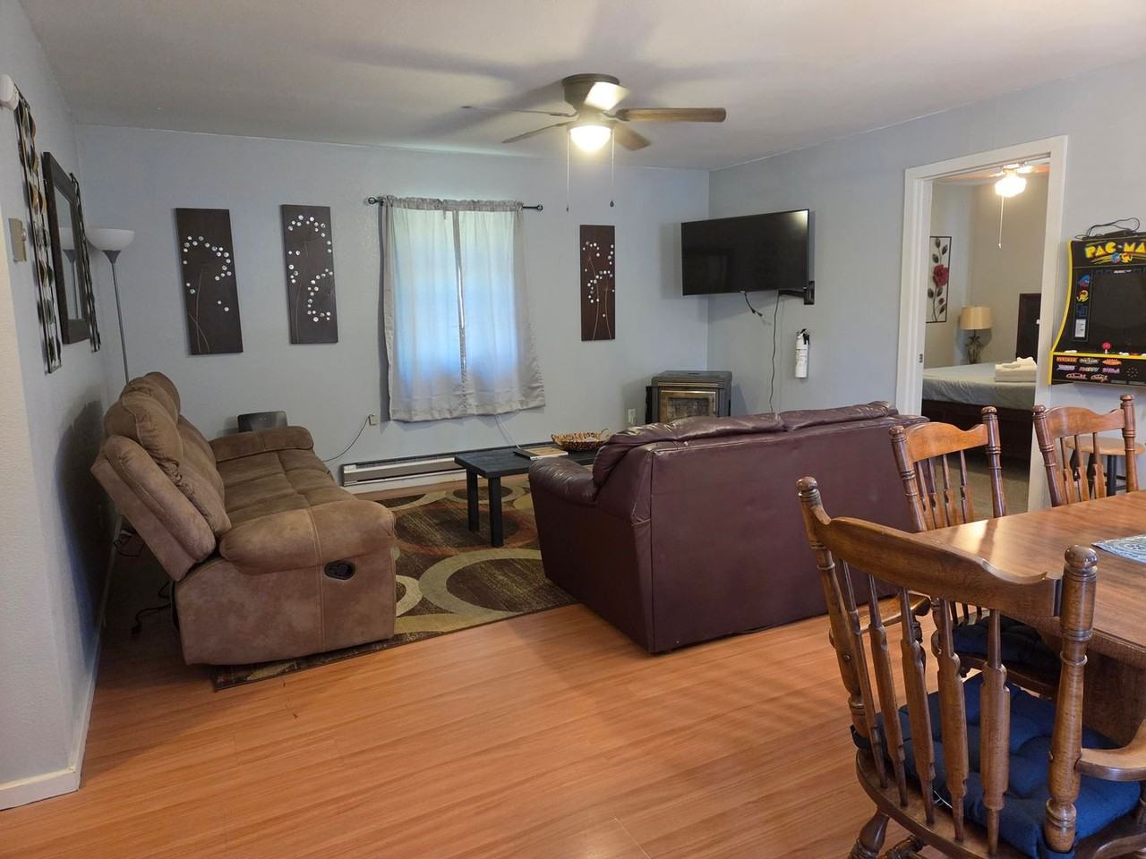 117 Debord Dr - Photo 5 of 19