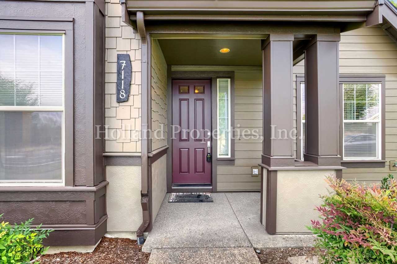 7118 Ne Cherry Dr - Photo 3 of 18