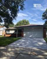 featured image of 2651 Arrowhead Dr