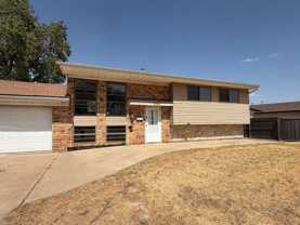 5305 Nw Ash Ave - Photo 1 of 1