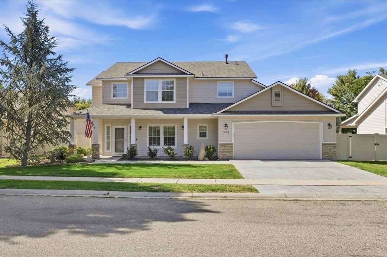 3053 E Calabria Dr - Photo 2 of 36