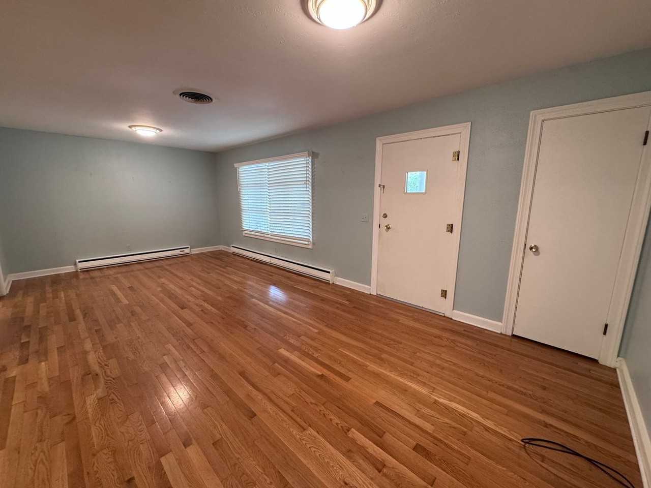 1310 Wells Blvd - Photo 6 of 38