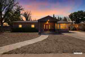 featured image of 1216 Alpine St