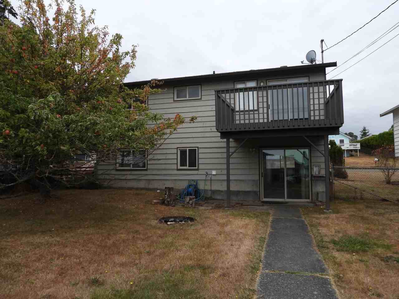 1617 W 6th St - Photo 2 of 30