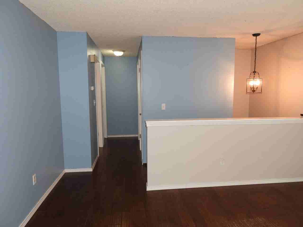 1617 W 6th St - Photo 6 of 30