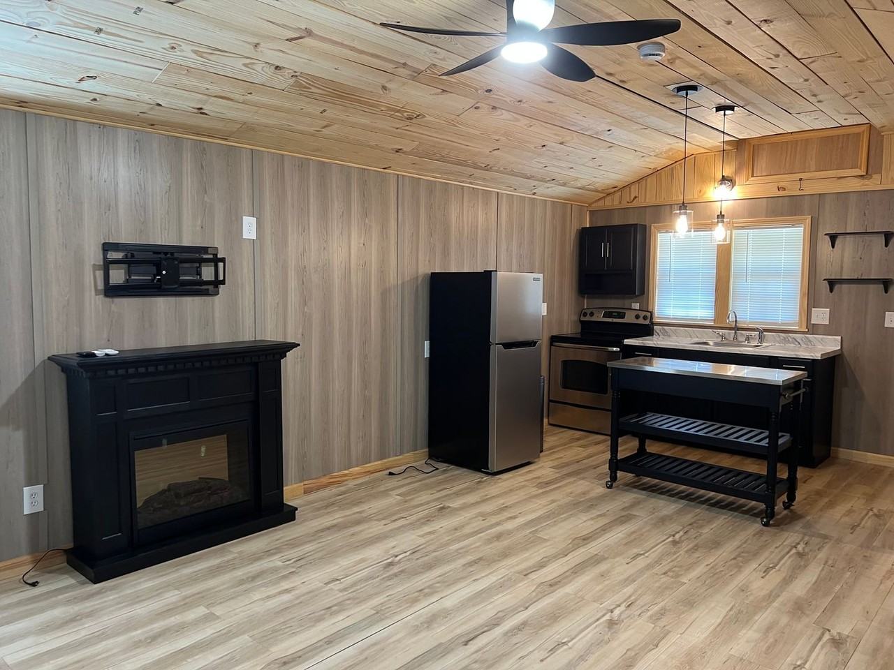 120 Galaxy Dr - Photo 5 of 16