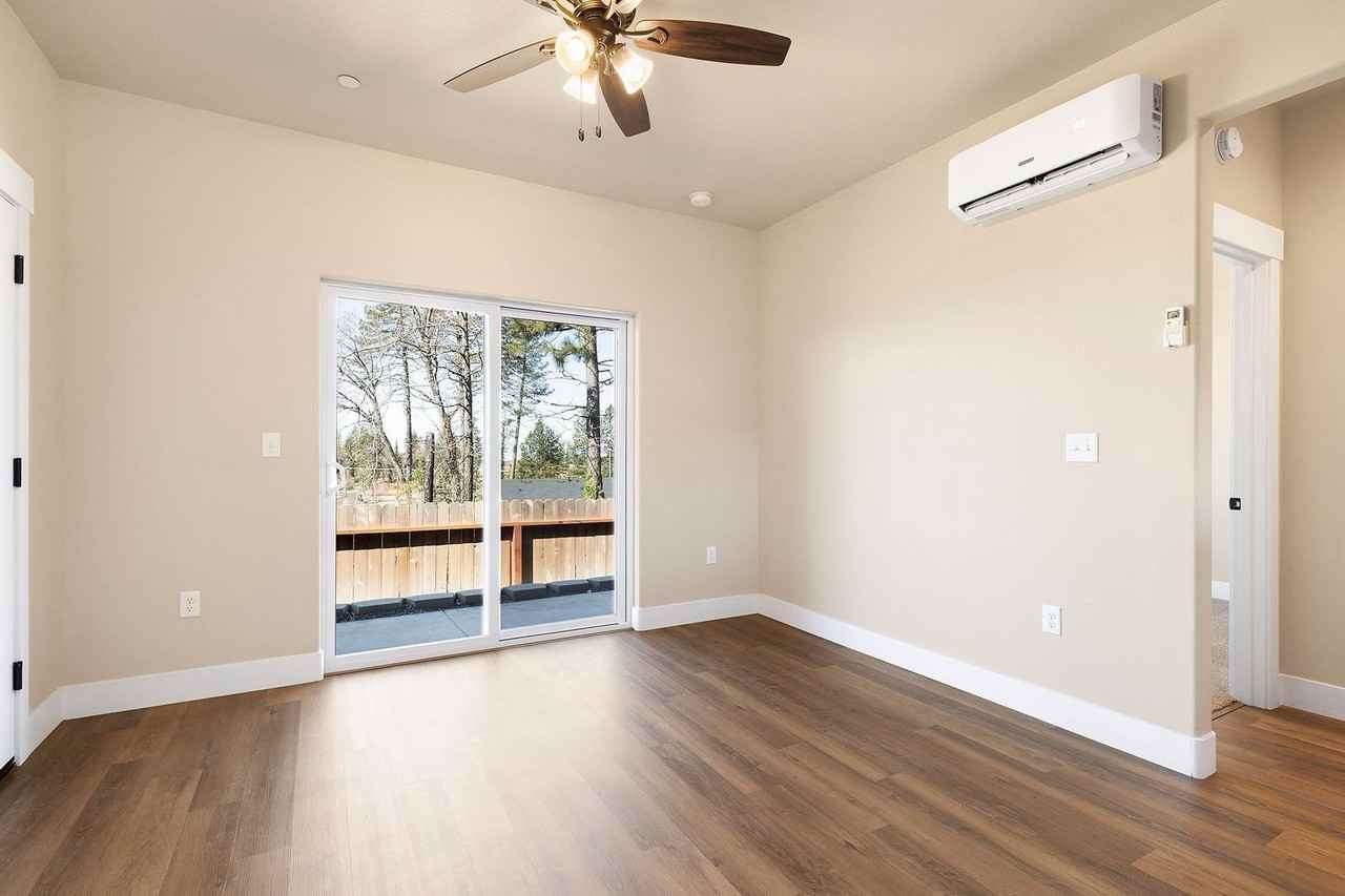 6377 Oak Way - Photo 5 of 10