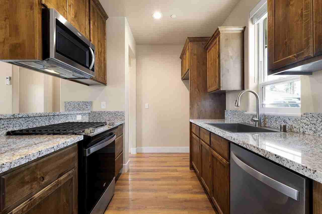 6377 Oak Way - Photo 7 of 10