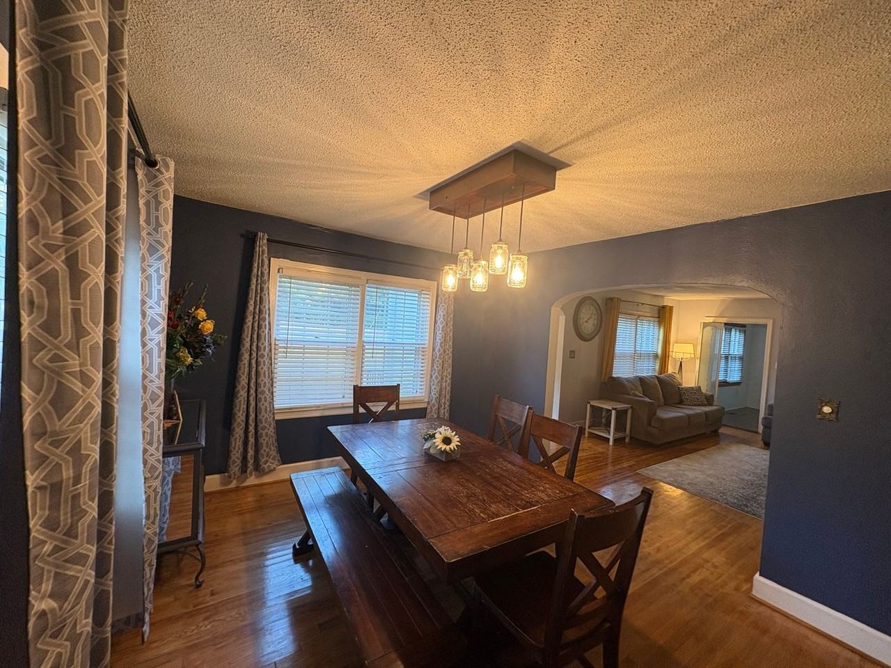 106 S Germantown Rd - Photo 5 of 50