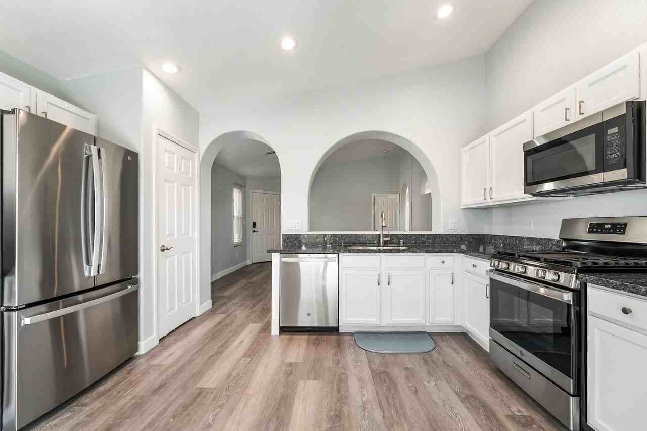 4549 Julesburg Dr - Photo 3 of 34