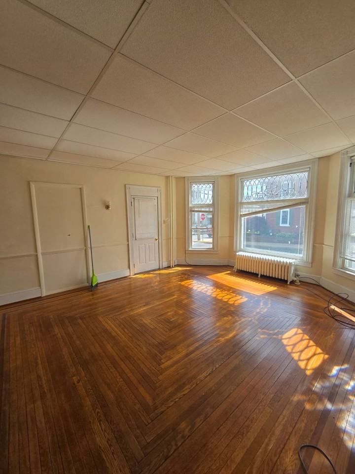 437 George Street #1 - Photo 6 of 21