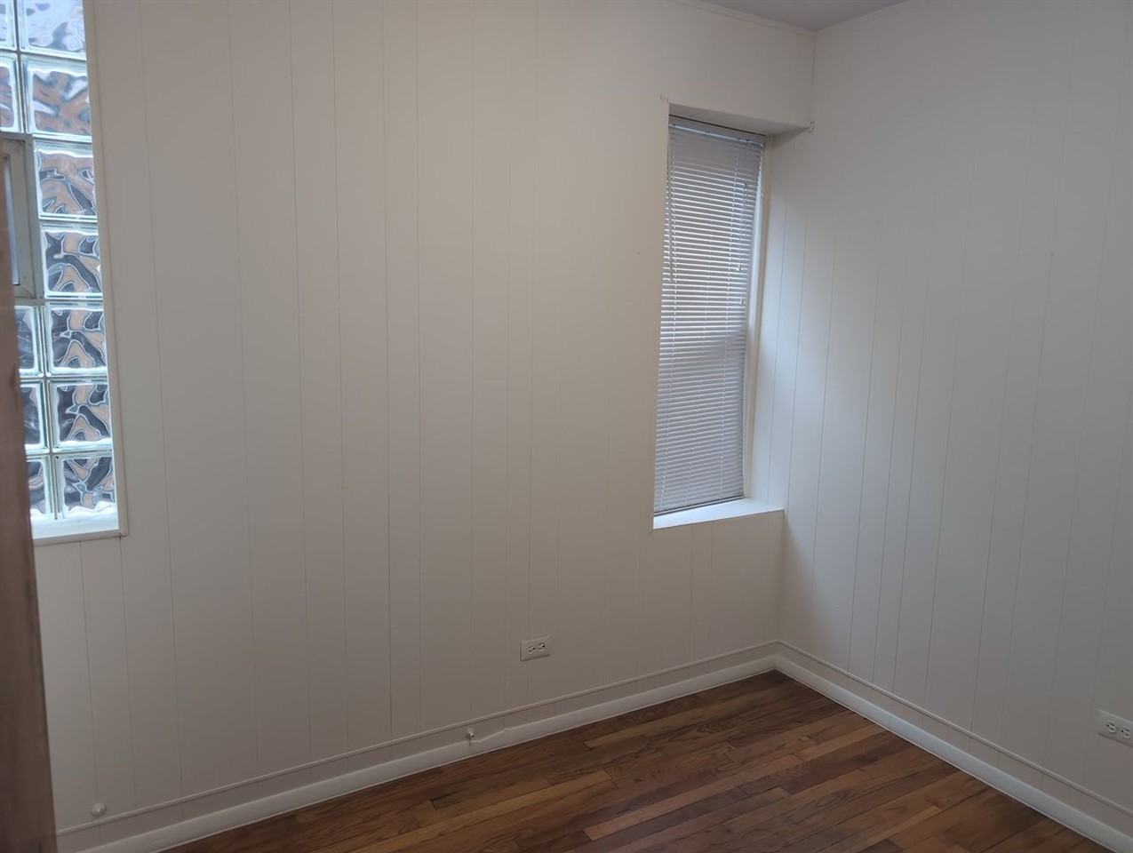 5455 N Christiana Ave - Photo 6 of 21