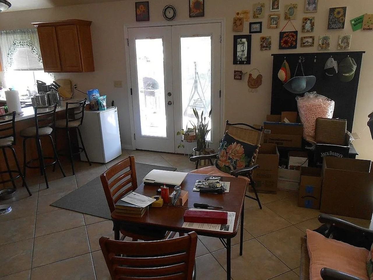 530 E Main St - Photo 3 of 11