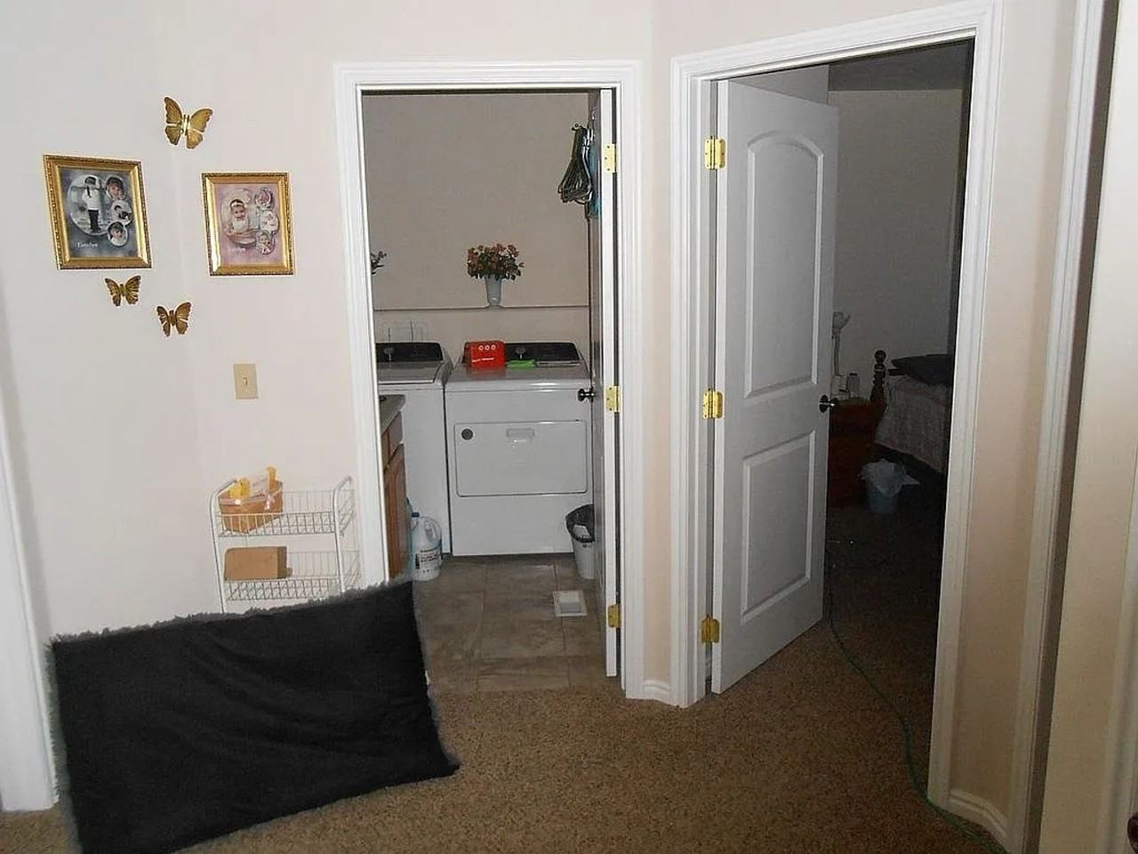 530 E Main St - Photo 5 of 11