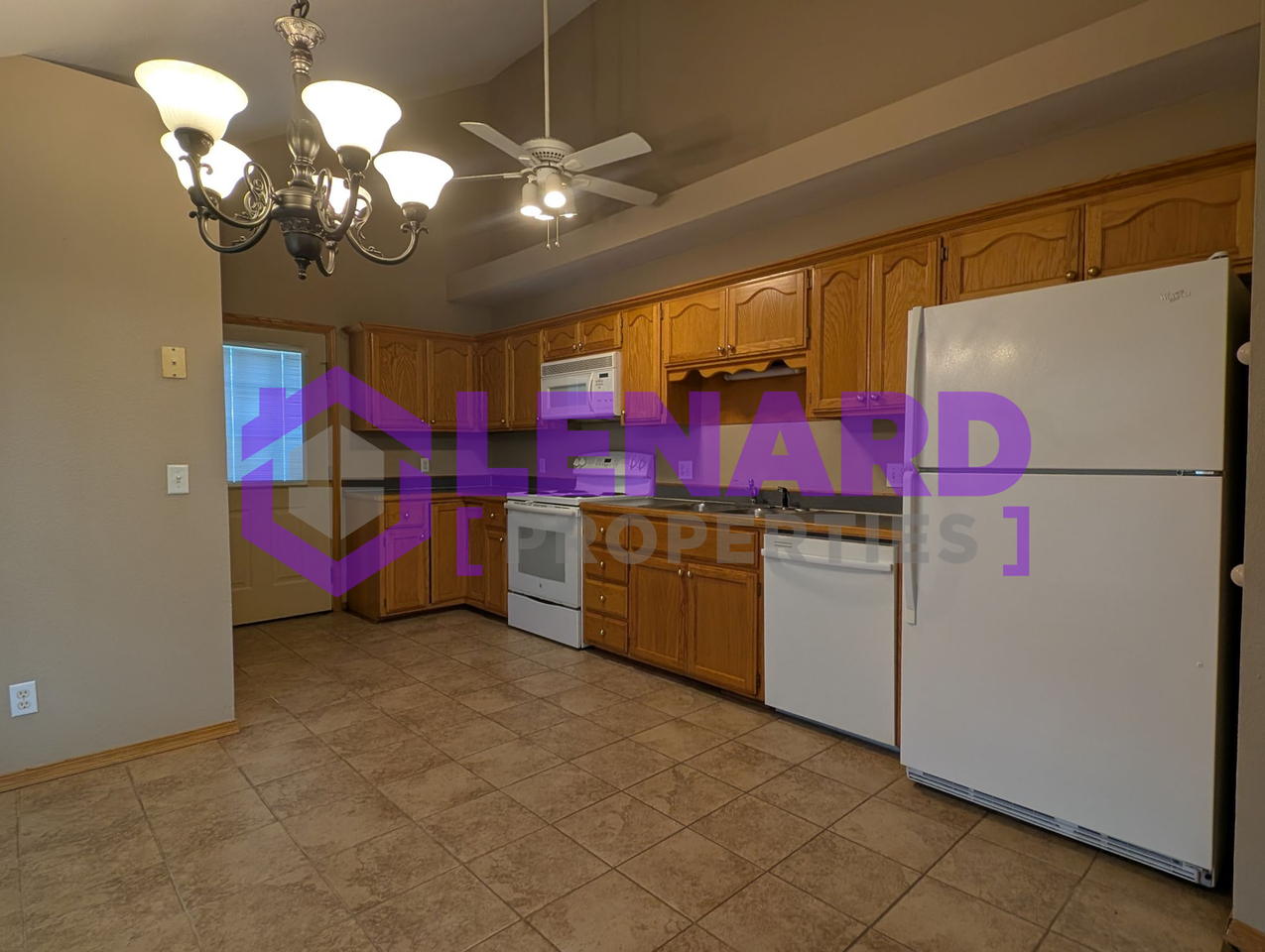 714 S Pinhook Dr - Photo 5 of 12