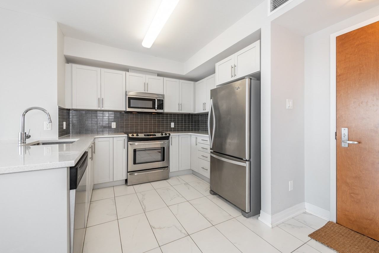 195 Besserer Street #1602 - Photo 7 of 33