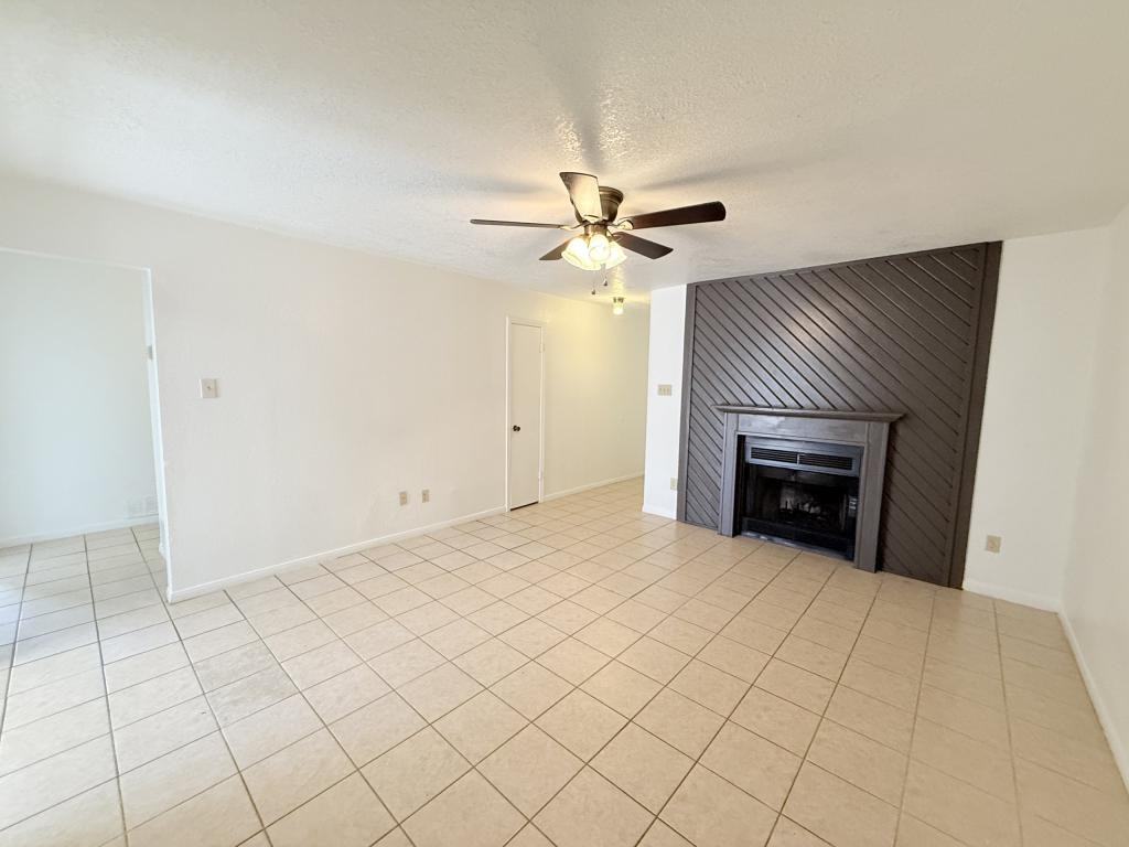 206 Jason Dr - Photo 5 of 26