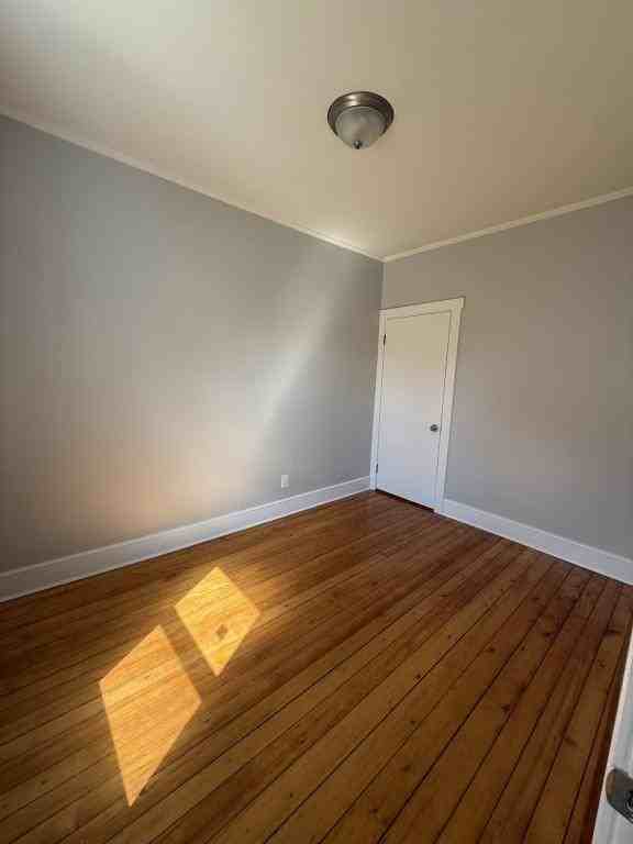 237 Orange St - Photo 7 of 8