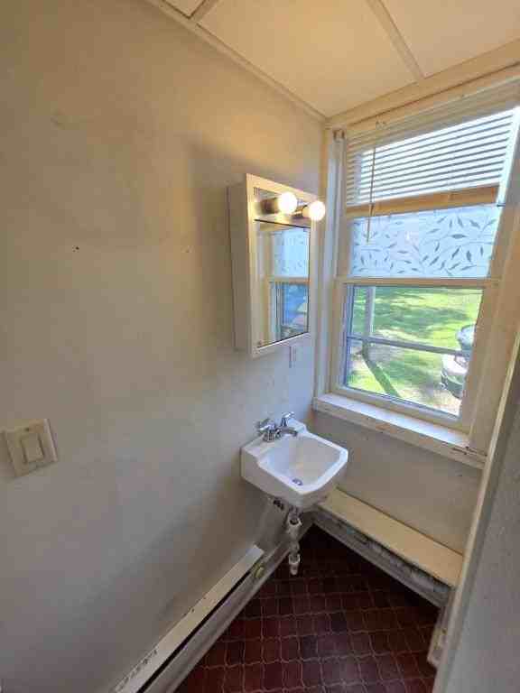 208 N Ondell St #212 - Photo 7 of 11