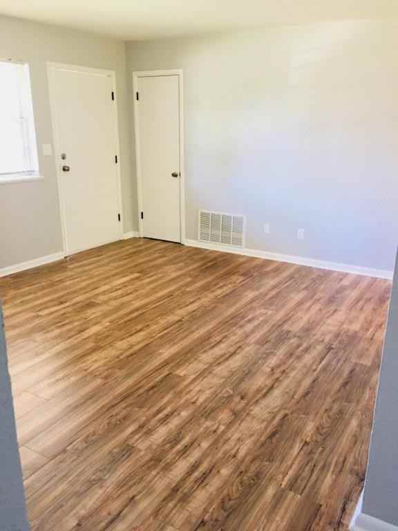 722 E 30th St - Photo 5 of 16