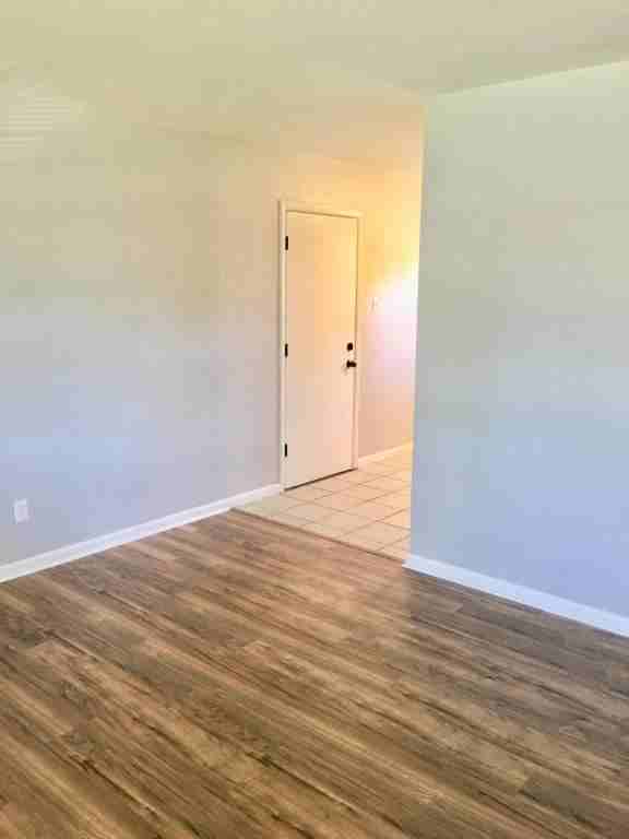 722 E 30th St - Photo 6 of 16