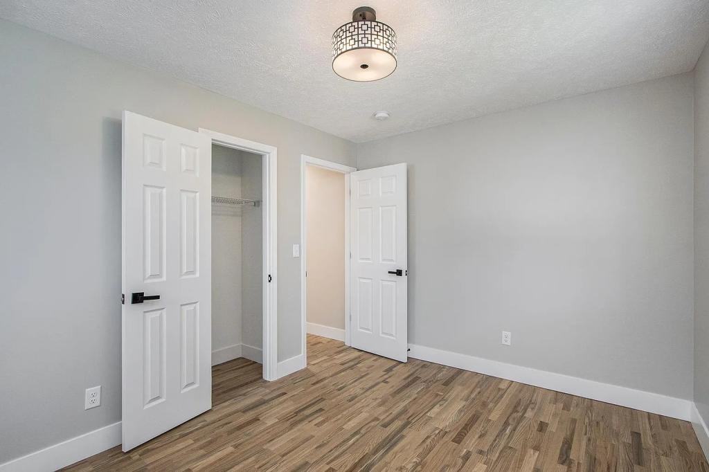 2416 Texel Dr - Photo 6 of 14