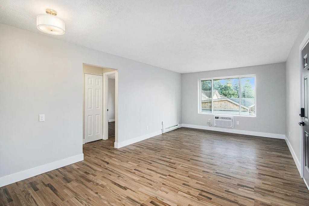 2416 Texel Dr - Photo 7 of 14