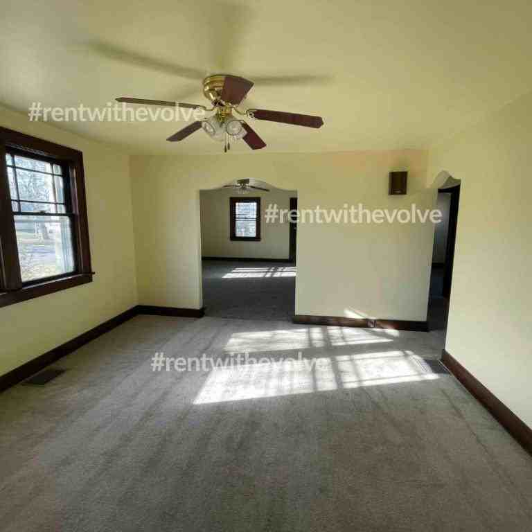 602 N East St - Photo 7 of 11