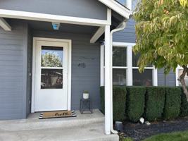 featured image of 415 N 10th St