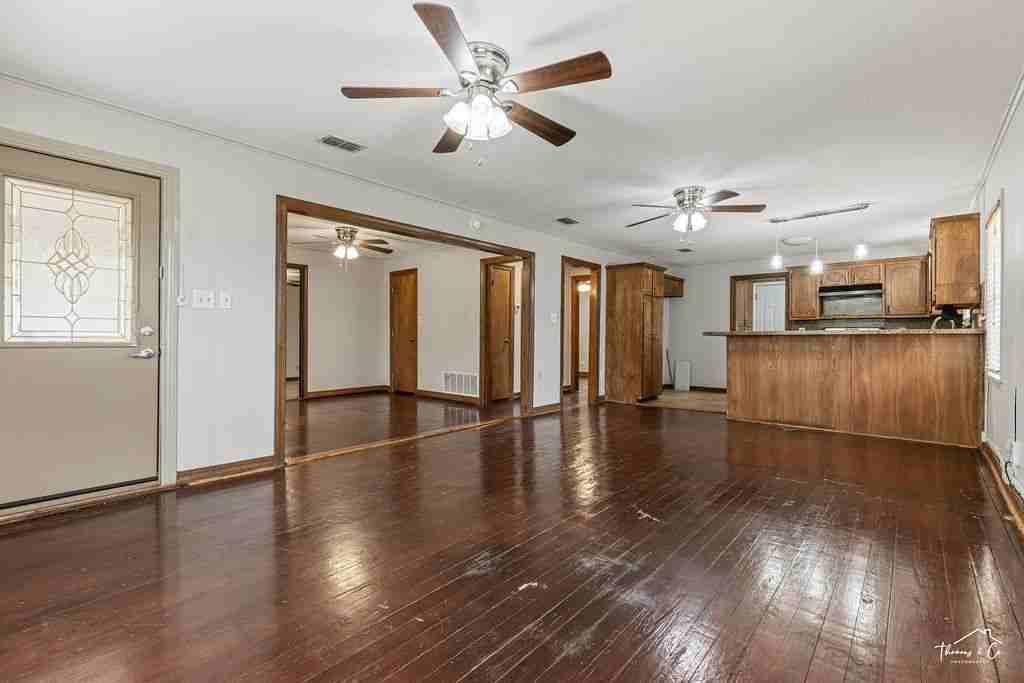 803 S Wall St - Photo 2 of 29