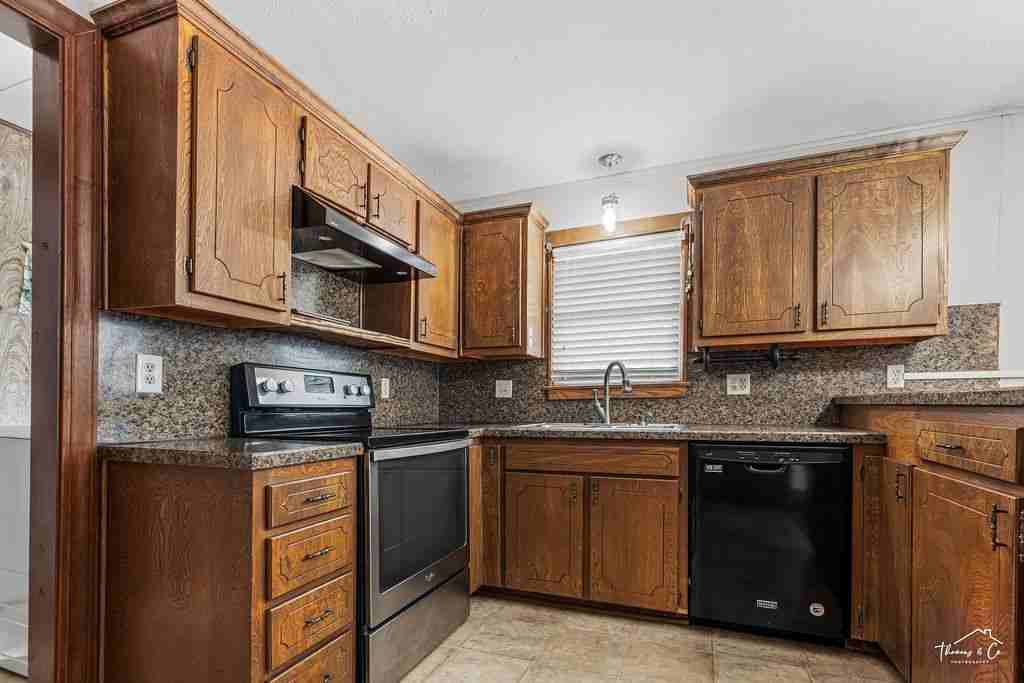 803 S Wall St - Photo 7 of 29