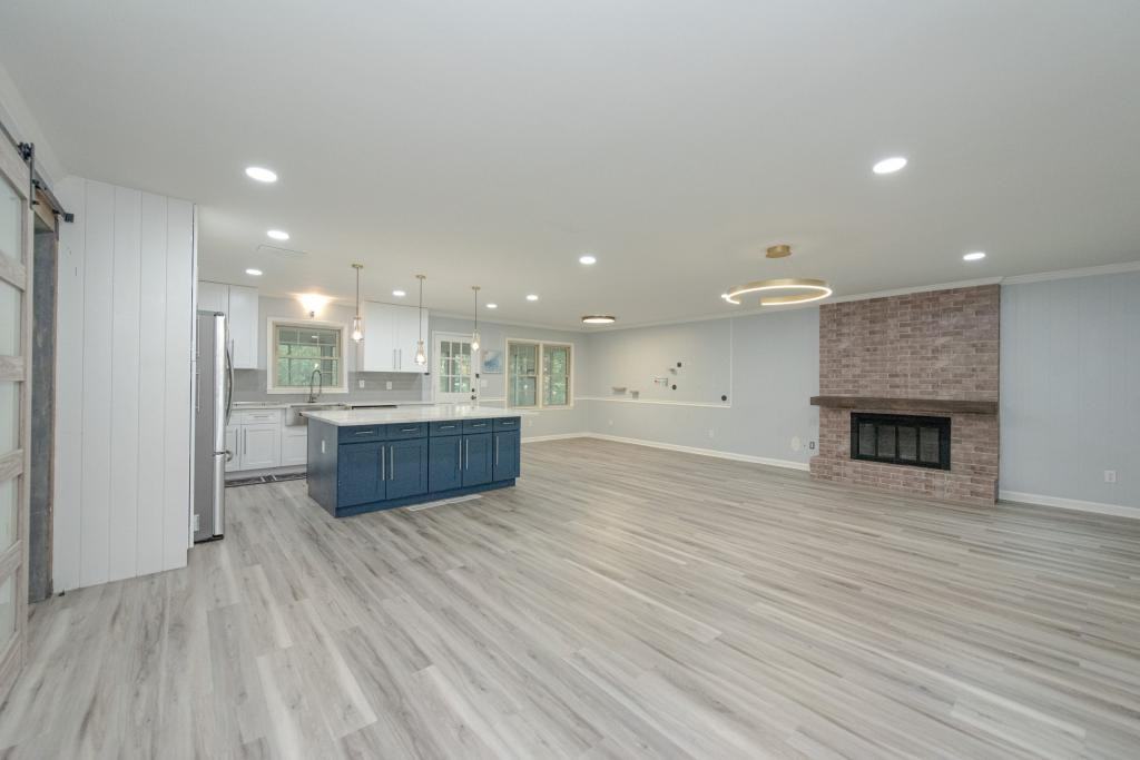 2702 Davenport Rd - Photo 7 of 30
