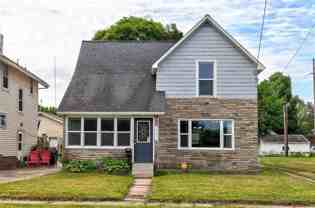 2311 E Grand Ave - Photo 1 of 1
