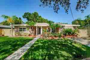 featured image of 705 Bayshore Dr
