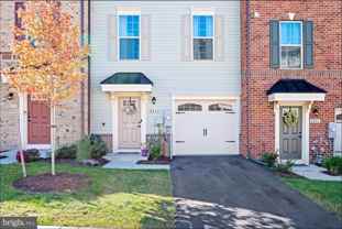3213 Laurel Hill Rd - Photo 1 of 1