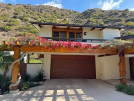 featured image of 5942 Paseo Canyon Dr